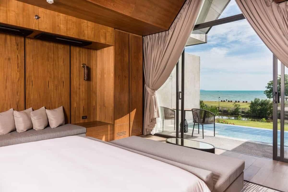 Ana Anan & Pattaya Resort Na Chom Thian
